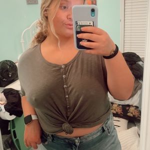 American eagle buttoned t shirt